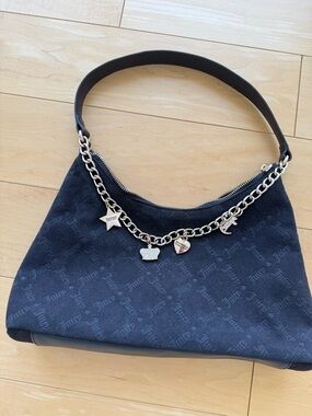 Juicy Couture Black Logo-Embossed Shoulder Bag with Charm Chain